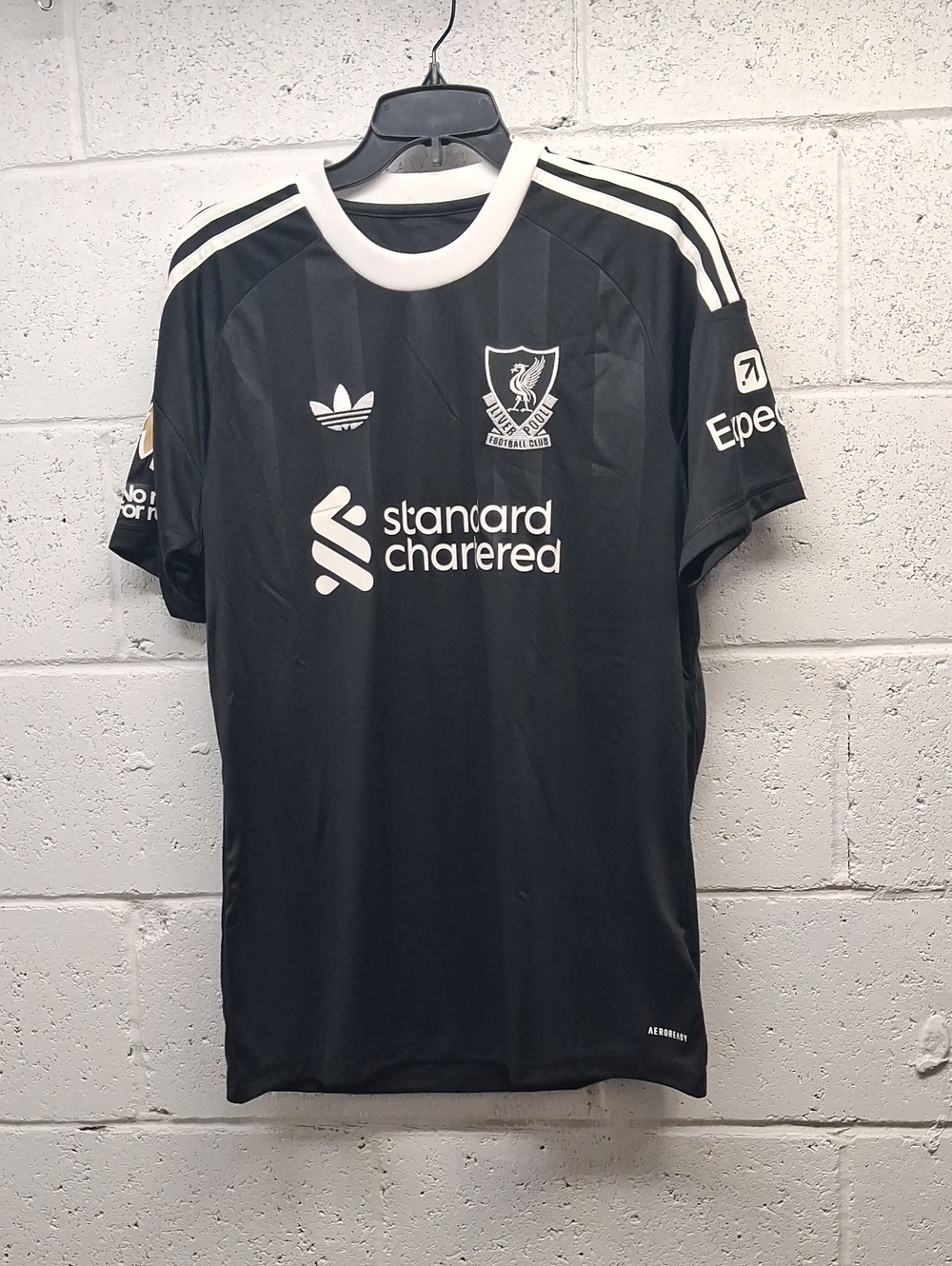NWT Adidas Liverpool FC Black Short-Sleeve Goalkeeper Jersey